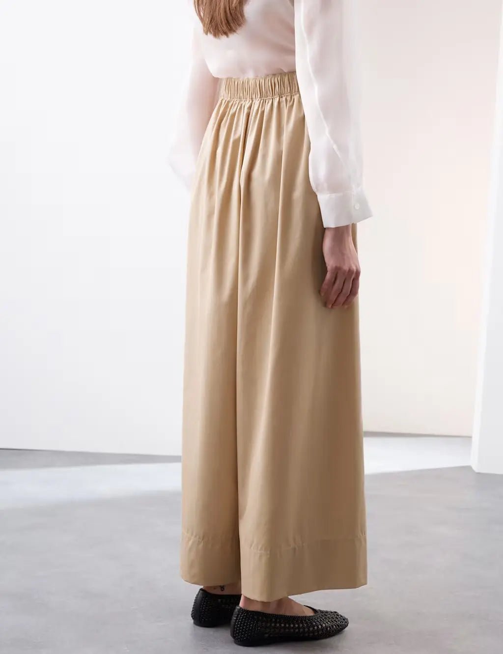 Autograph Pleat Front Super Wide Leg Trousers - Honesty Sales
