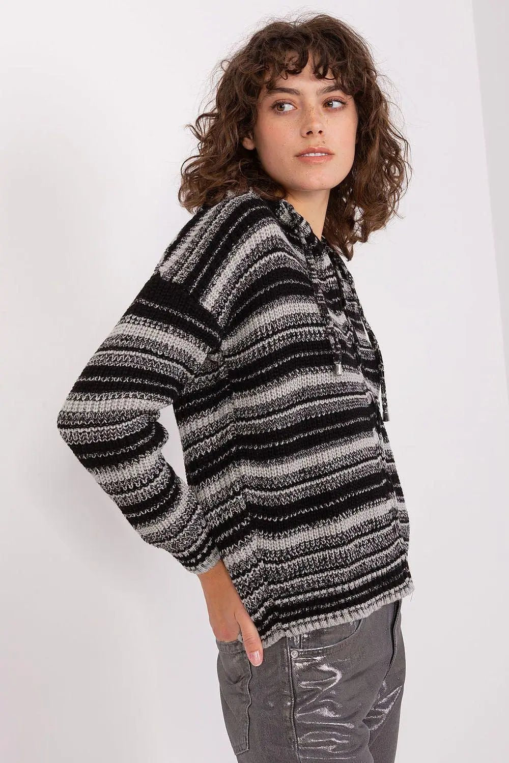Badu casual style cardigan - Honesty Sales