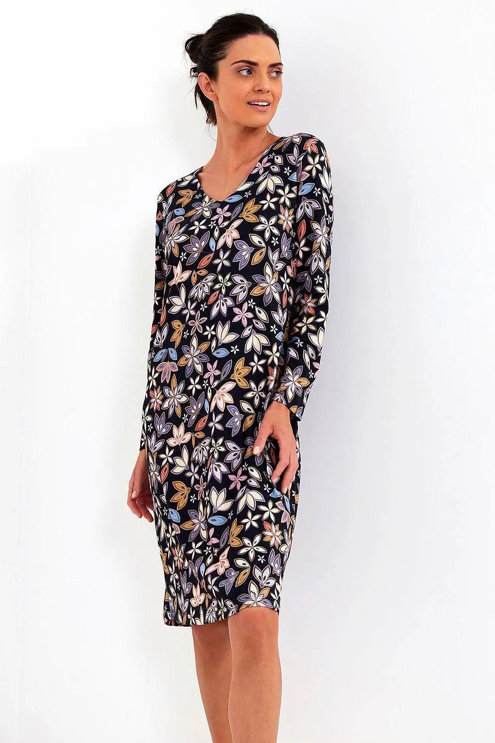 Cana classic, slim-fit cut cotton nightgown - Honesty Sales