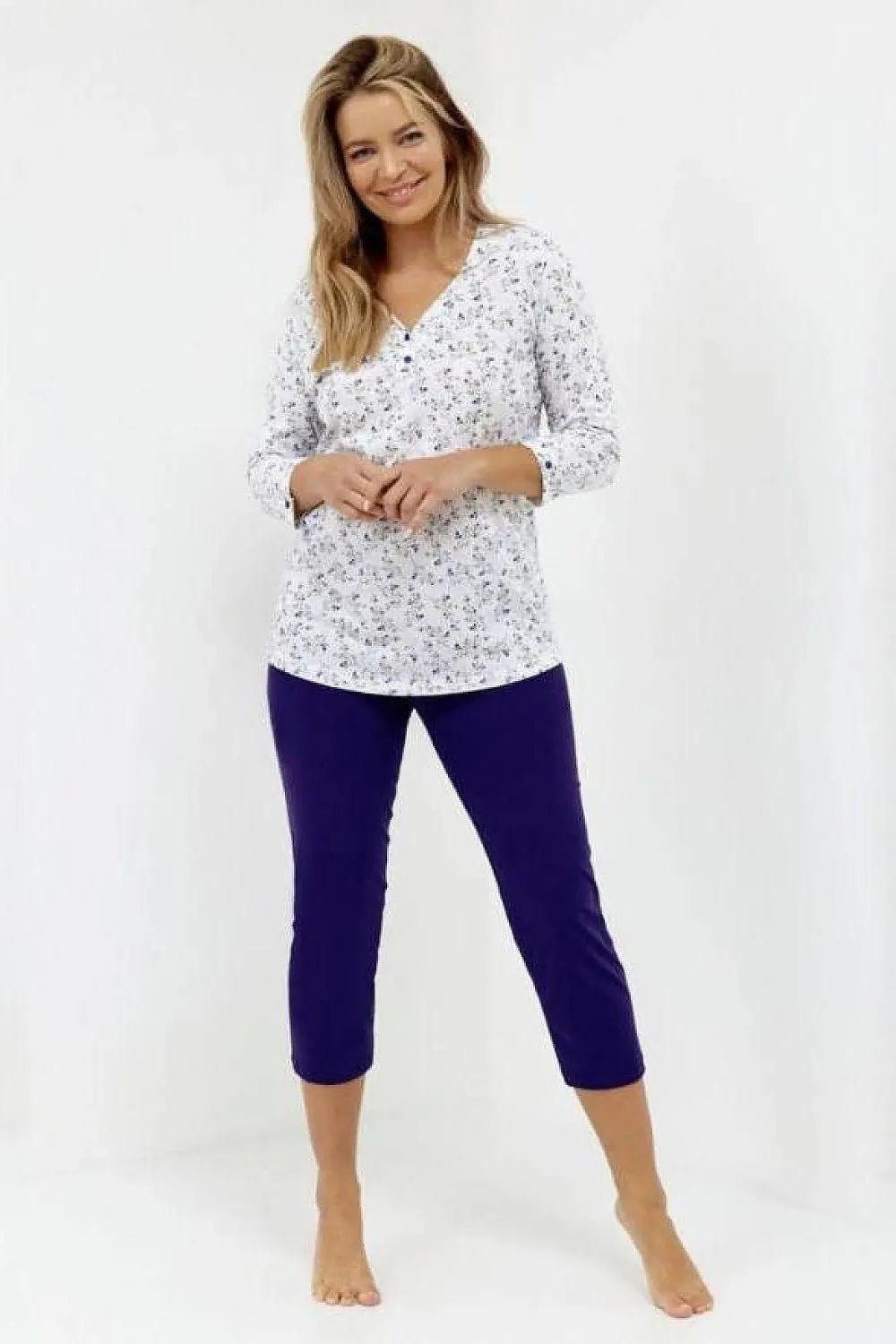Cana womens v neckline with buttons pajama - Honesty Sales