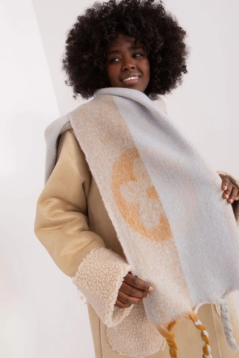 Decorative Stripe Scarf – Soft, Stylish & Cold-Weather Ready - Honesty Sales