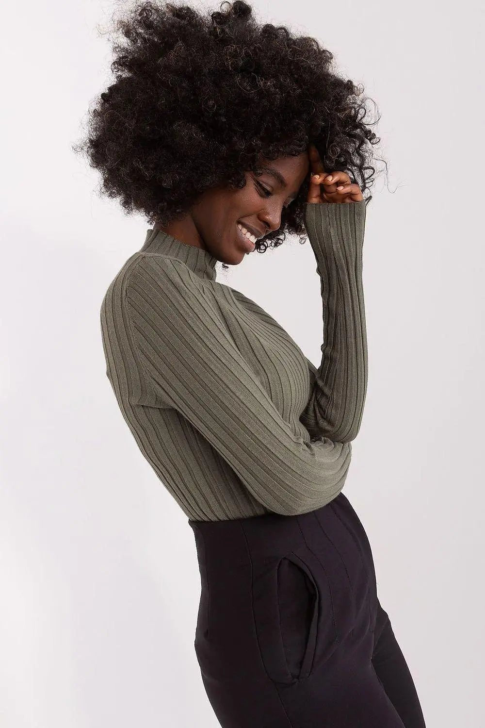 Factory Price low-key turtleneck sweater - Honesty Sales