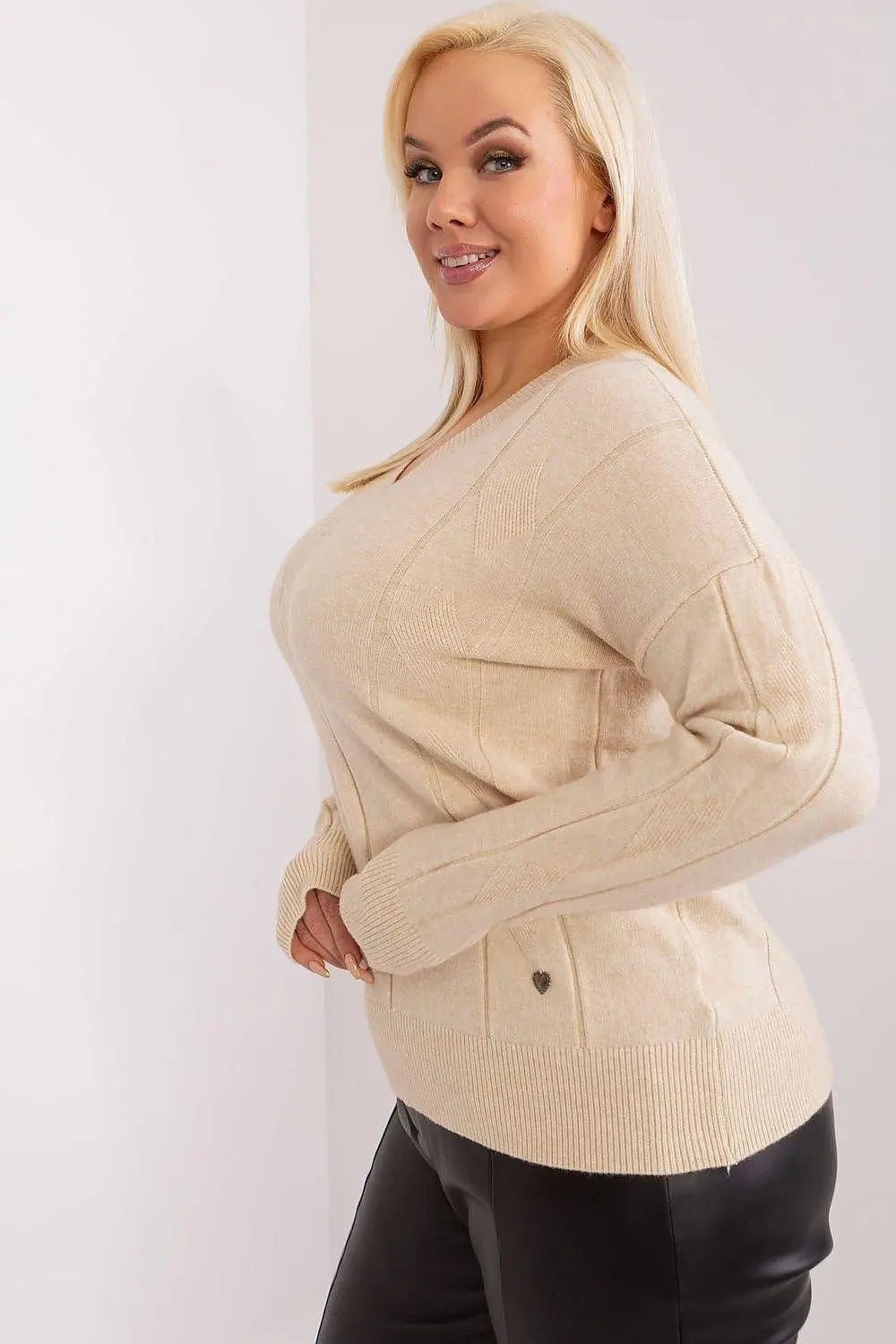 Factory Price soft and pleasant viscose womens sweater - Honesty Sales