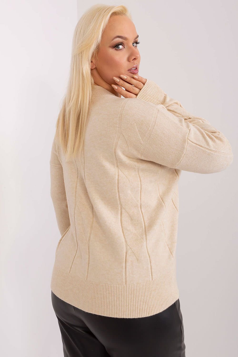 Factory Price soft and pleasant viscose womens sweater - Honesty Sales