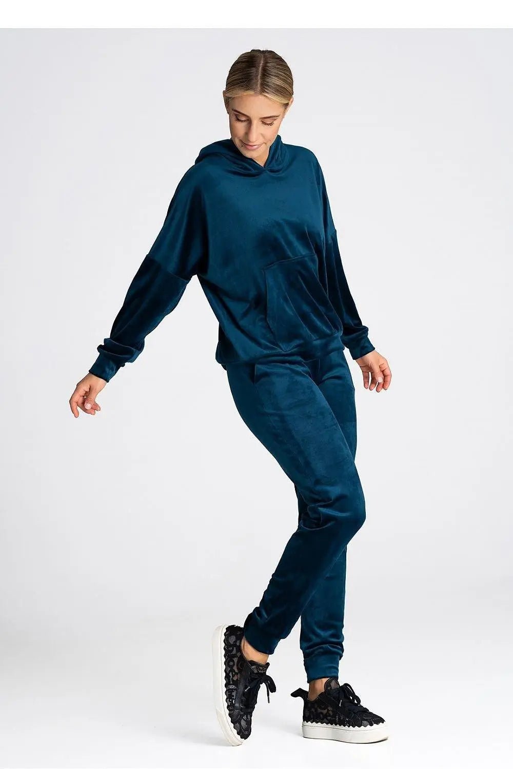 Figl simple cut, long sleeves sweatshirts - Honesty Sales