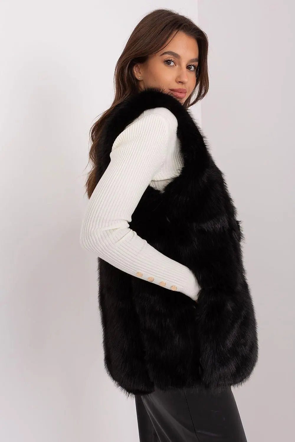 Gilet model AT fur vest - Honesty Sales