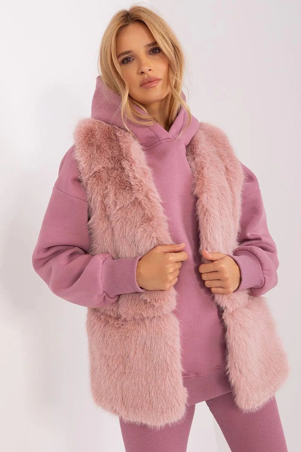 Gilet model AT fur vest - Honesty Sales