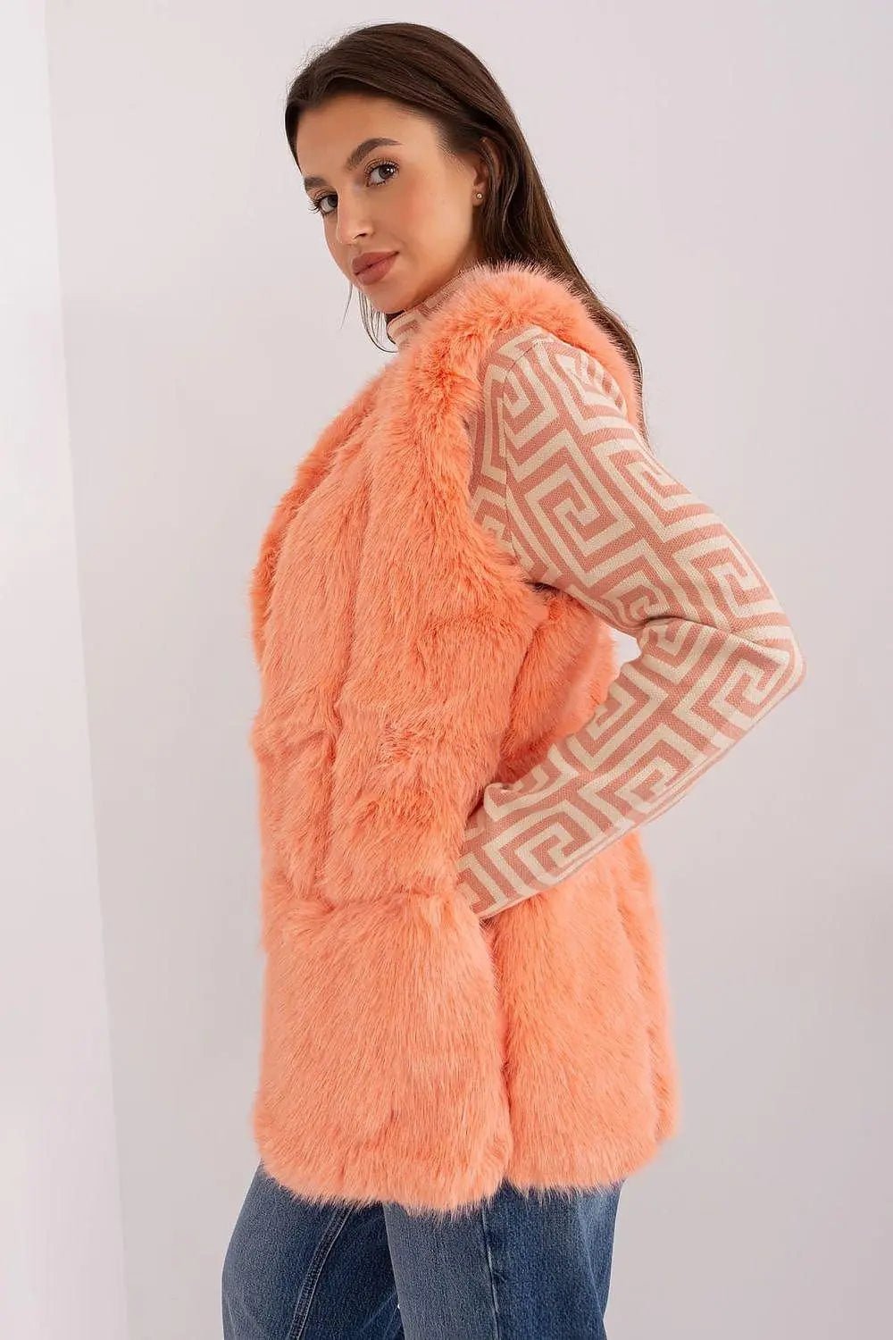 Gilet model AT fur vest - Honesty Sales
