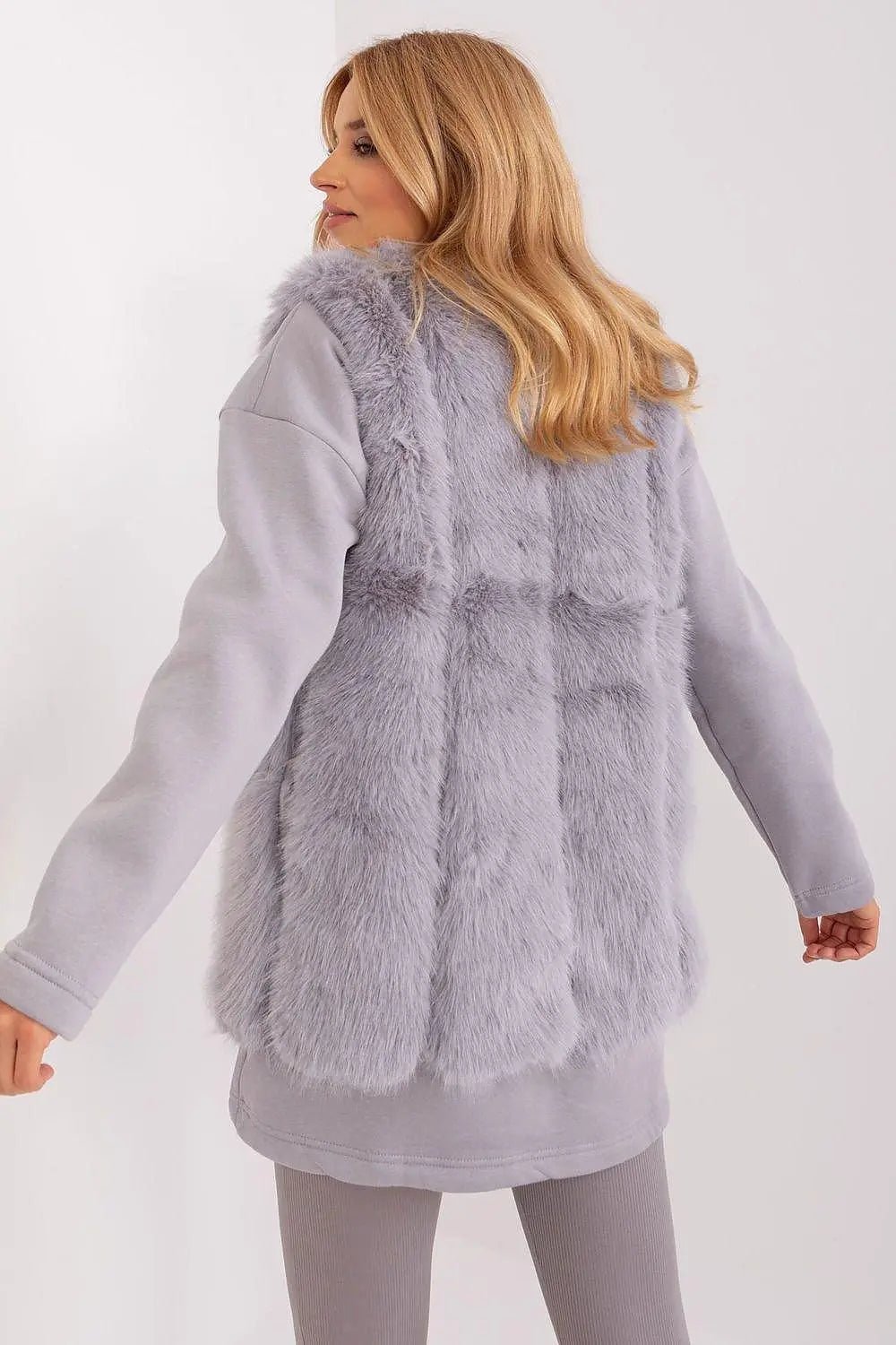 Gilet model AT fur vest - Honesty Sales