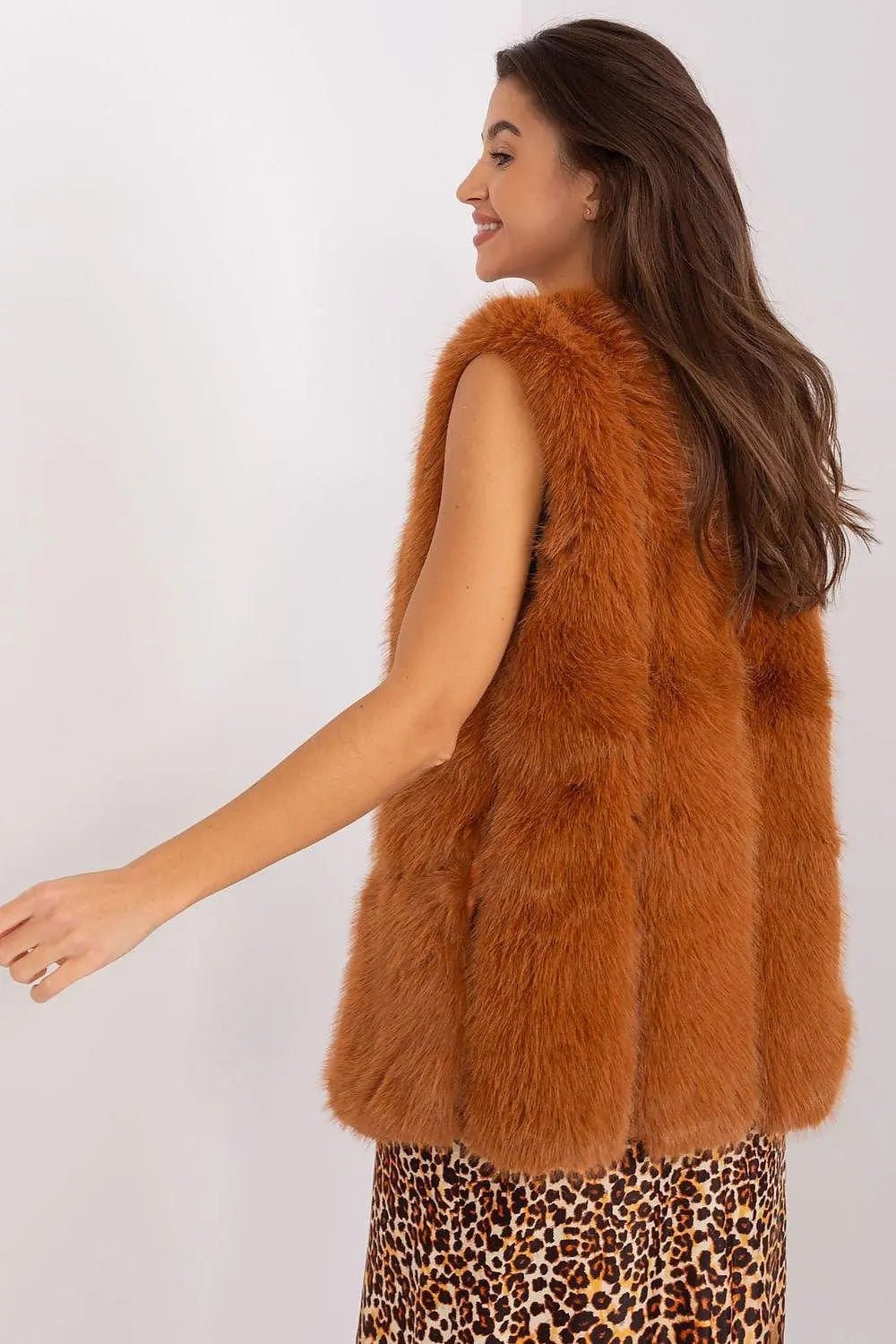 Gilet model AT fur vest - Honesty Sales