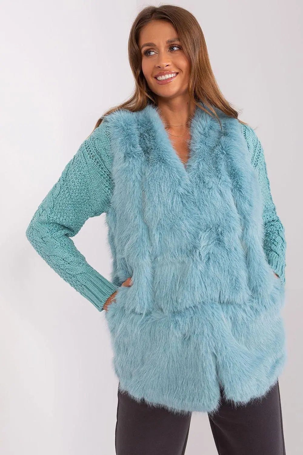Gilet model AT fur vest - Honesty Sales