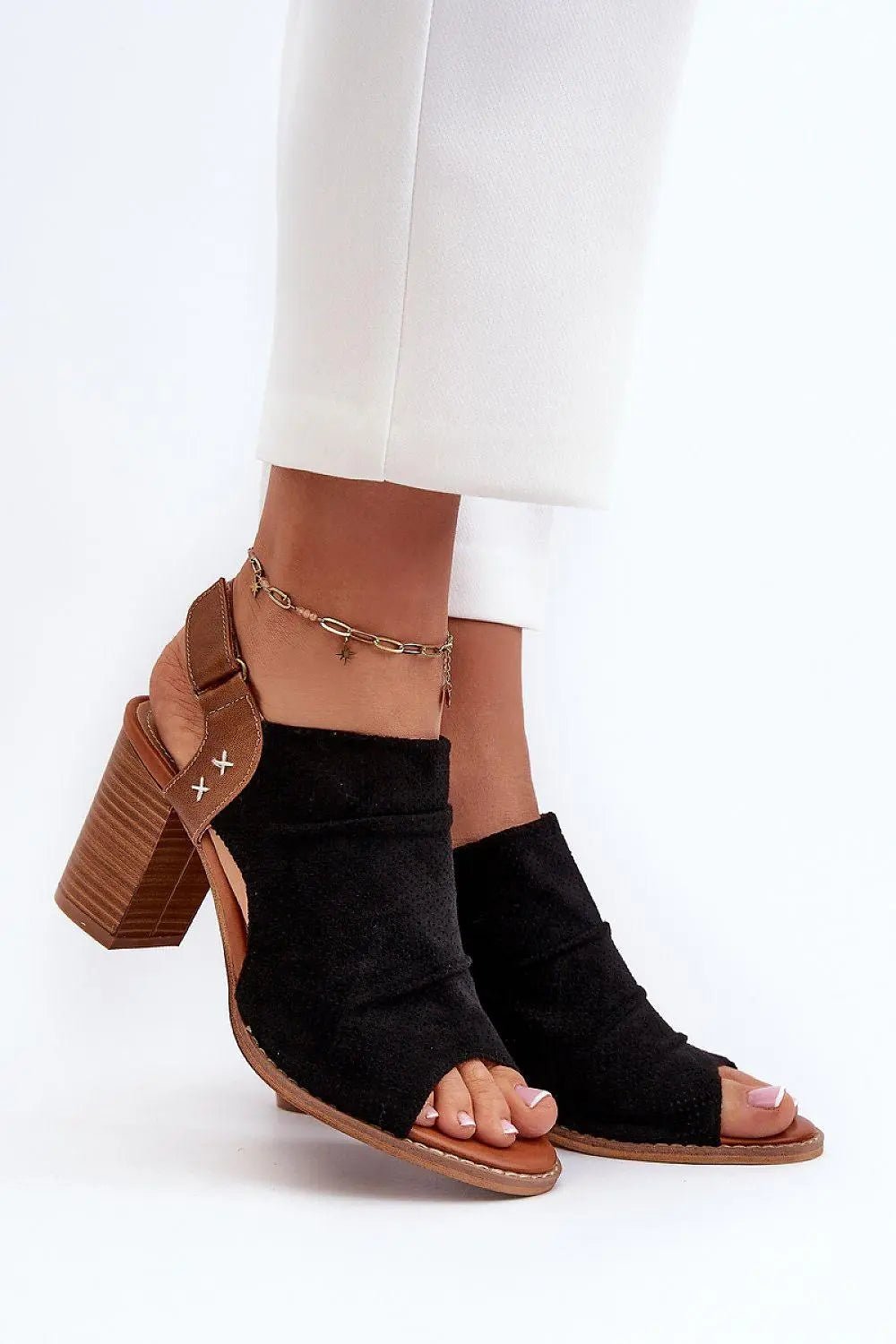 Heel sandals model 198811 Step in style - Honesty Sales