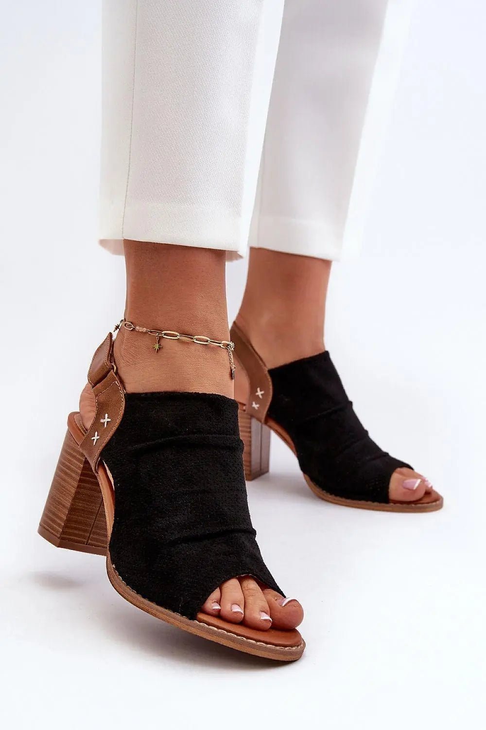 Heel sandals model 198811 Step in style - Honesty Sales