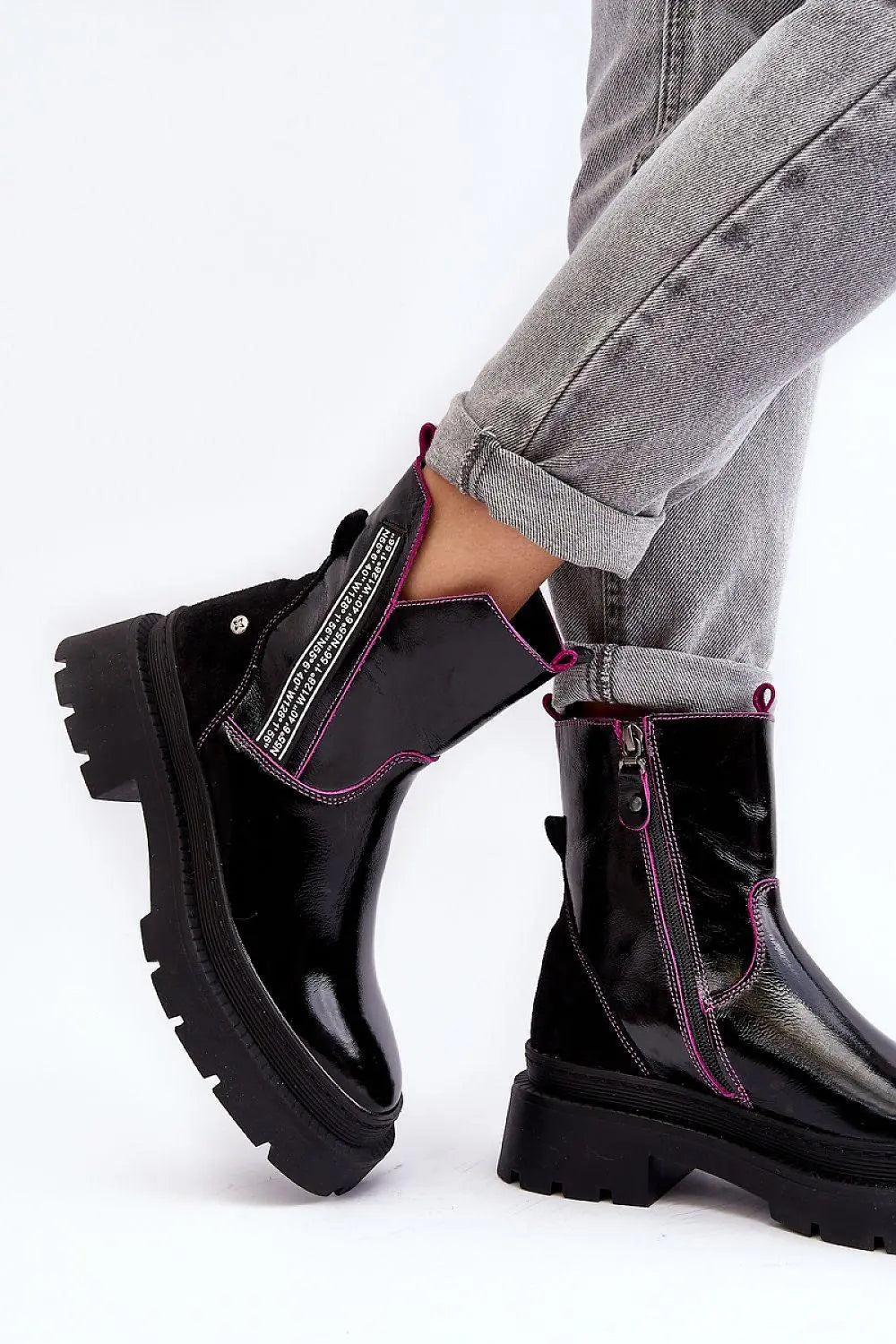 Heeled low shoes model 190707 Step in style - Honesty Sales