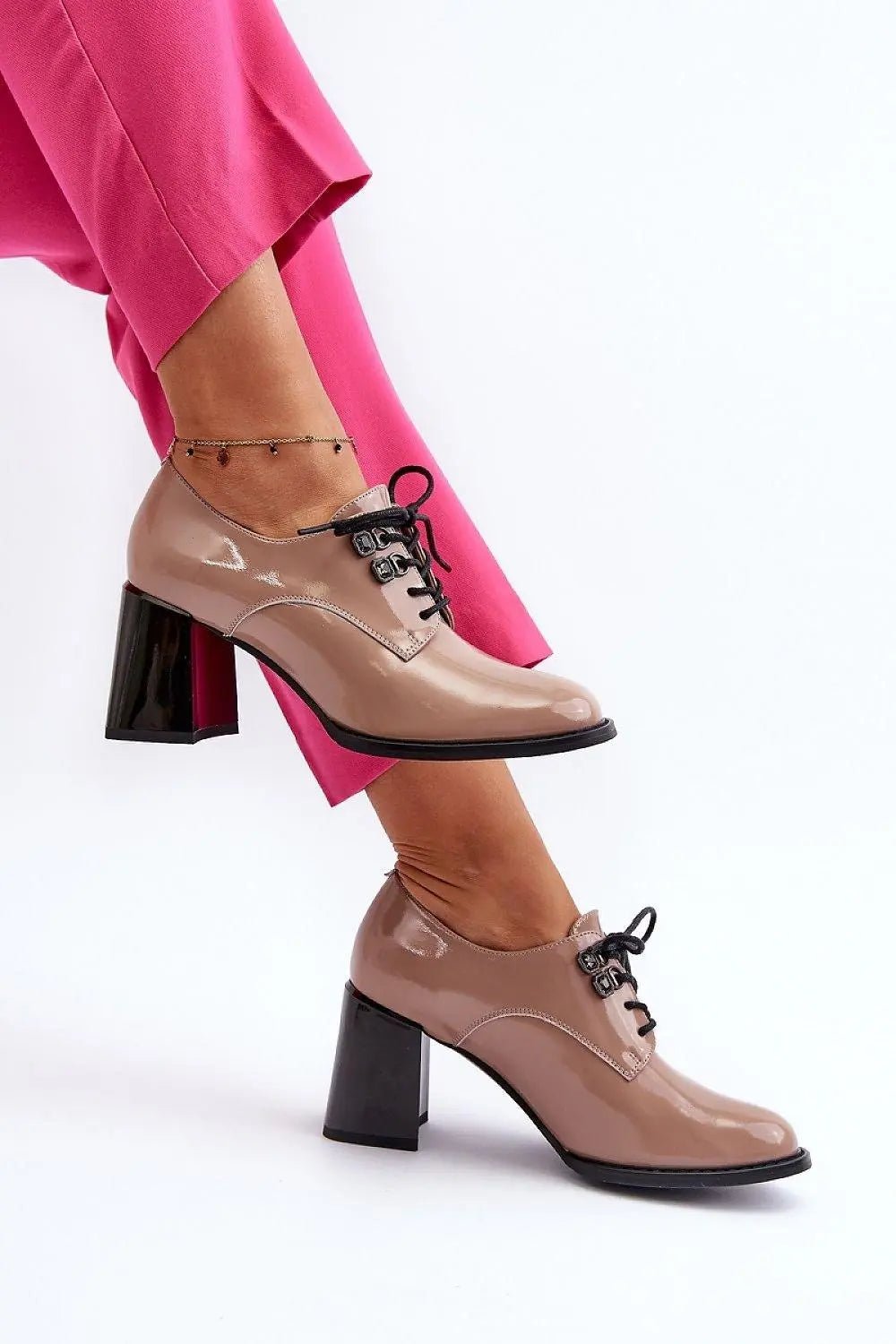 Heeled low shoes model 195406 Step in style - Honesty Sales