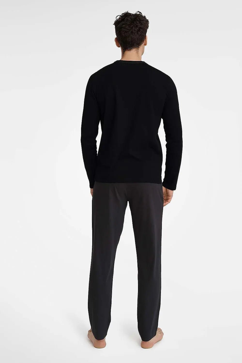 Henderson long sleeves and half-round neckline men's pajamas - Honesty Sales