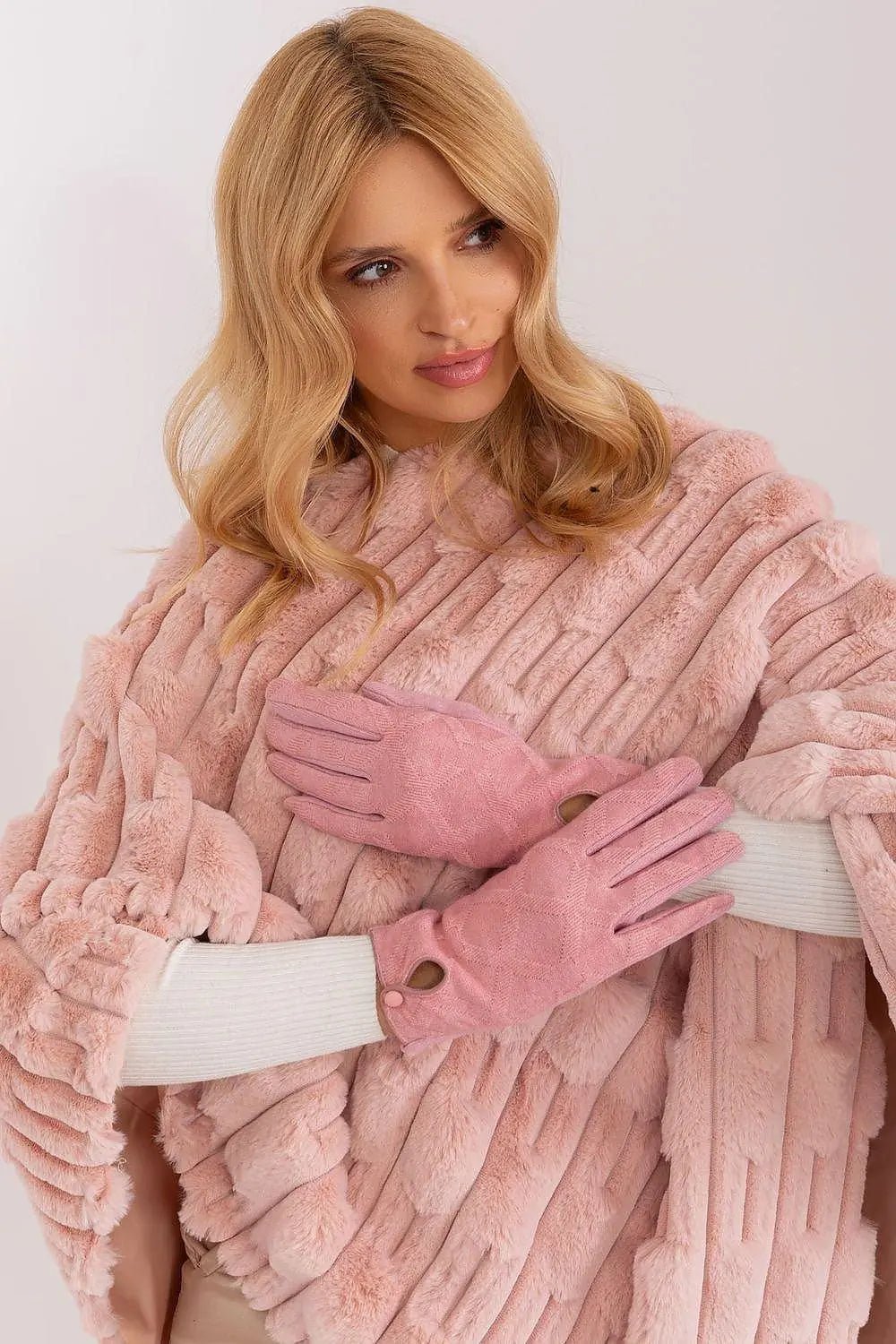 insulated fabric in a decorative geometric pattern gloves - Honesty Sales