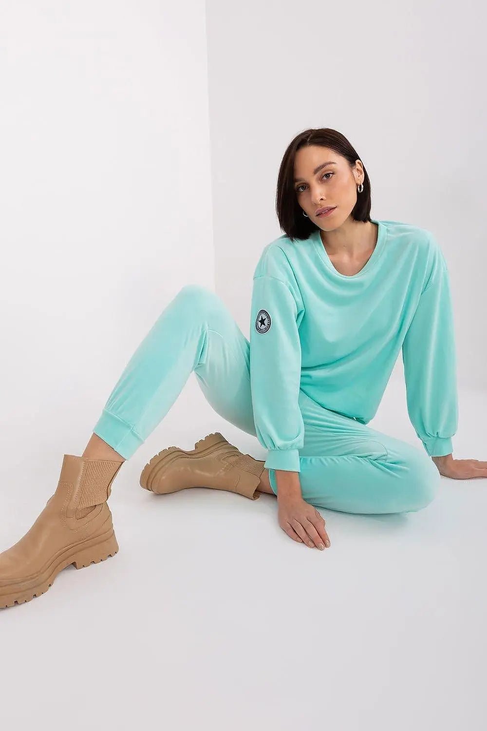 Italy Moda velour knit elegant and feminine sweatshirt - Honesty Sales
