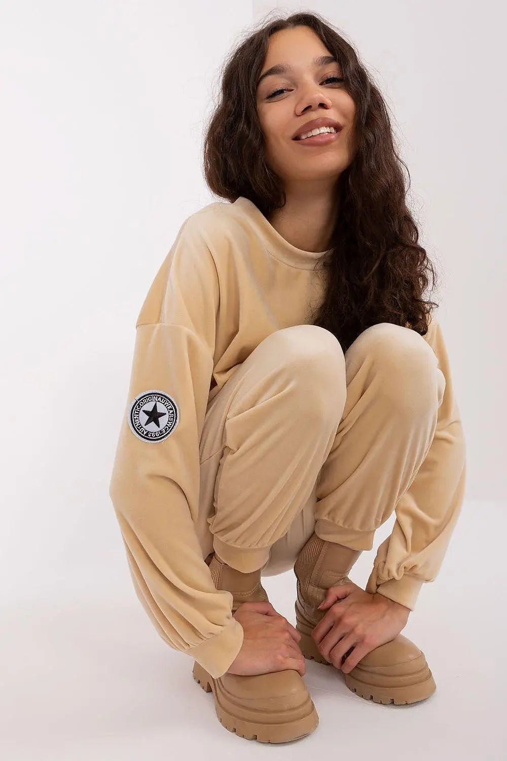 Italy Moda velour knit elegant and feminine sweatshirt - Honesty Sales