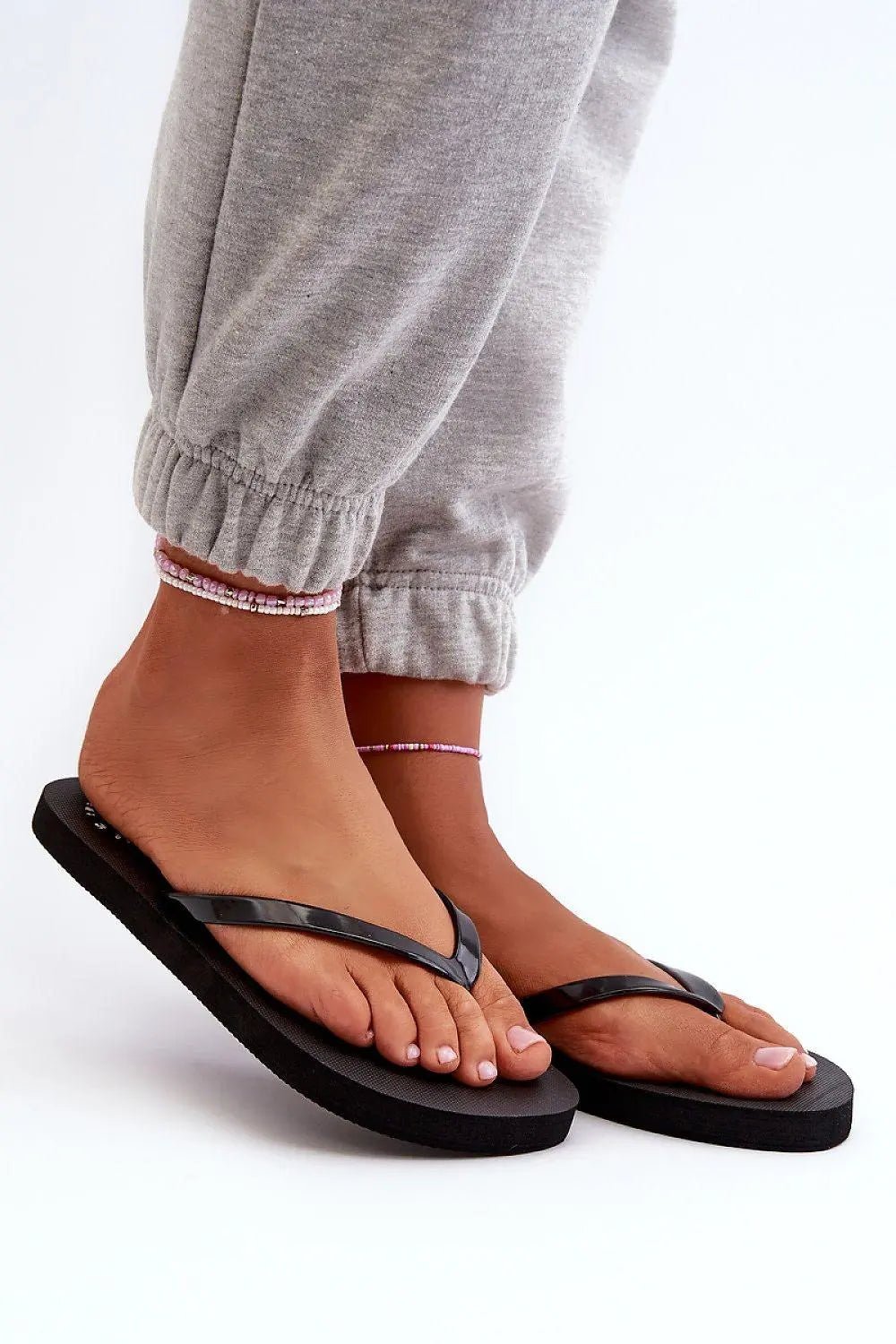 Japanese flip-flops model 198607 Step in style - Honesty Sales