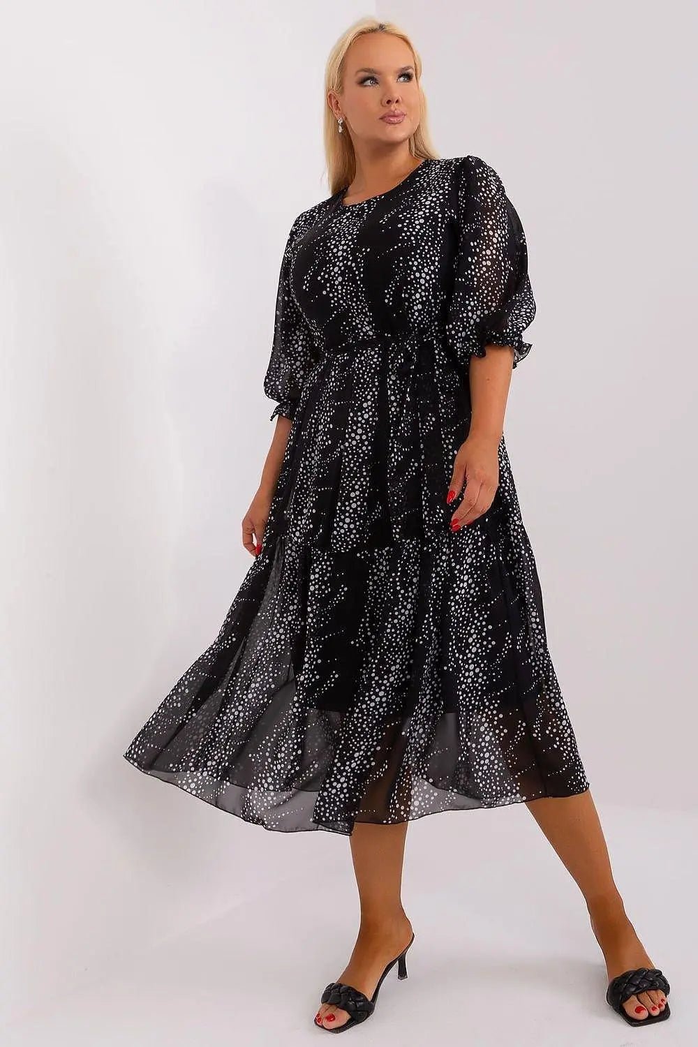 Lakerta round neckline plus size dress - Honesty Sales