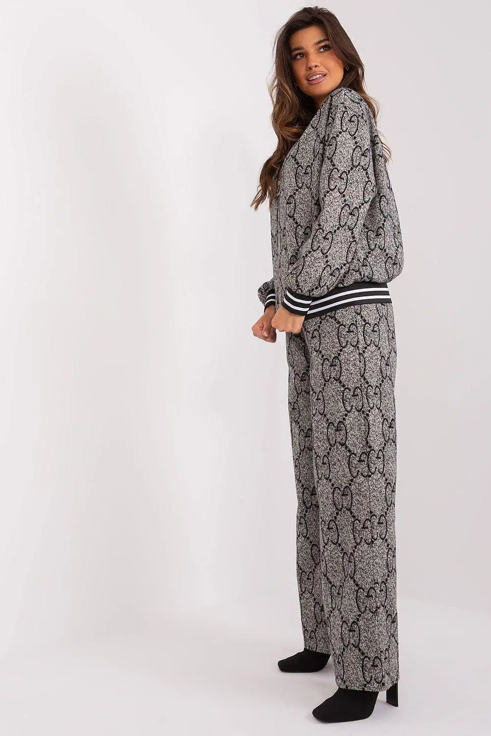 Lakerta zippered sweatshirt with pants - Honesty Sales