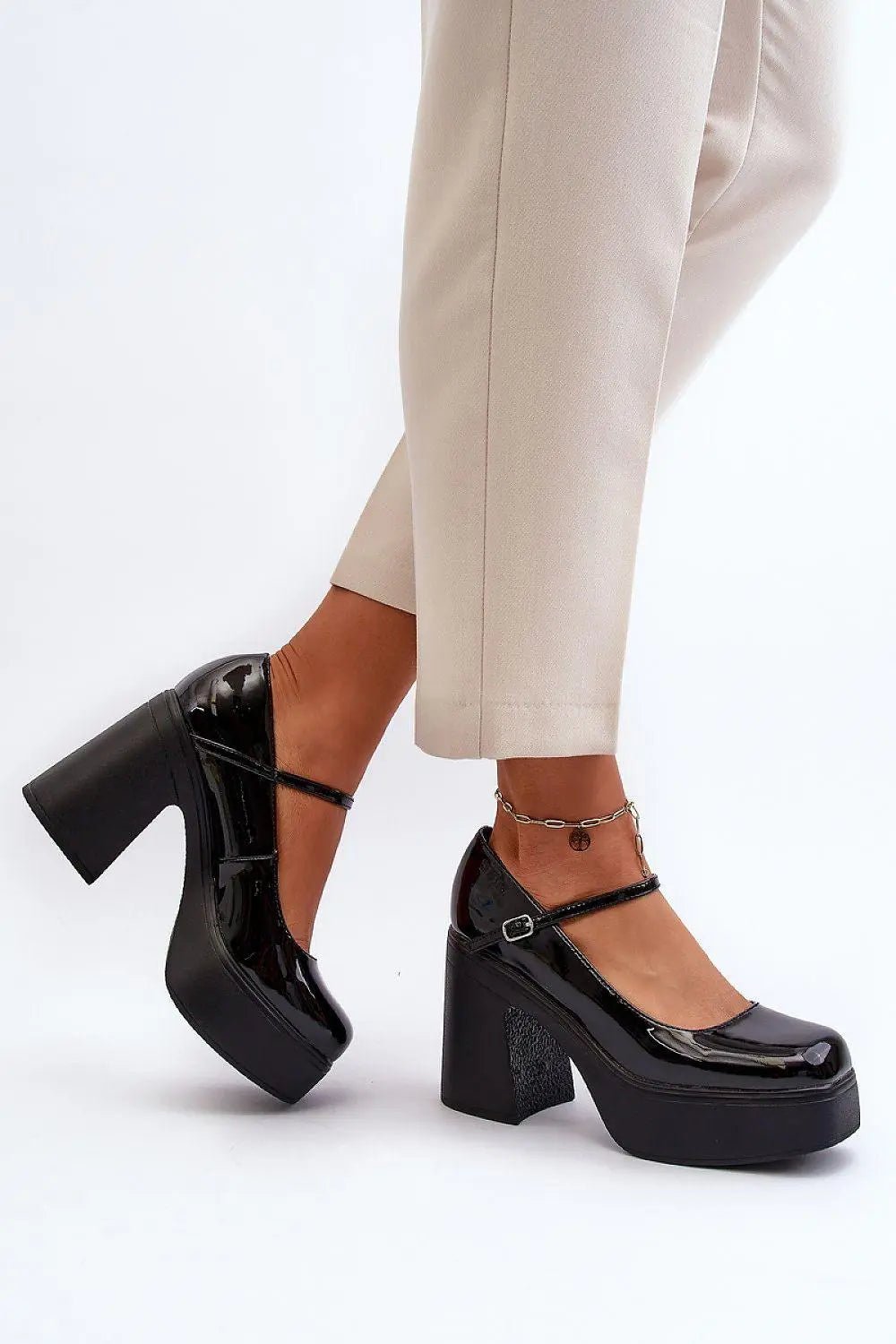 Low Shoes model 195410 Step in style - Honesty Sales