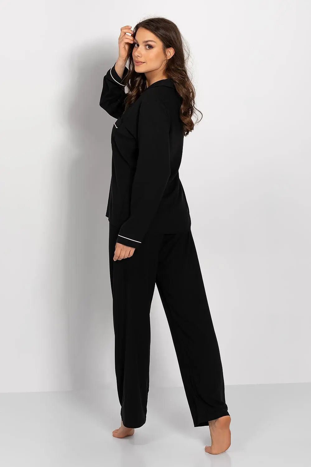 Momenti Per Me shirt and pants unbuttoned womens pajamas - Honesty Sales