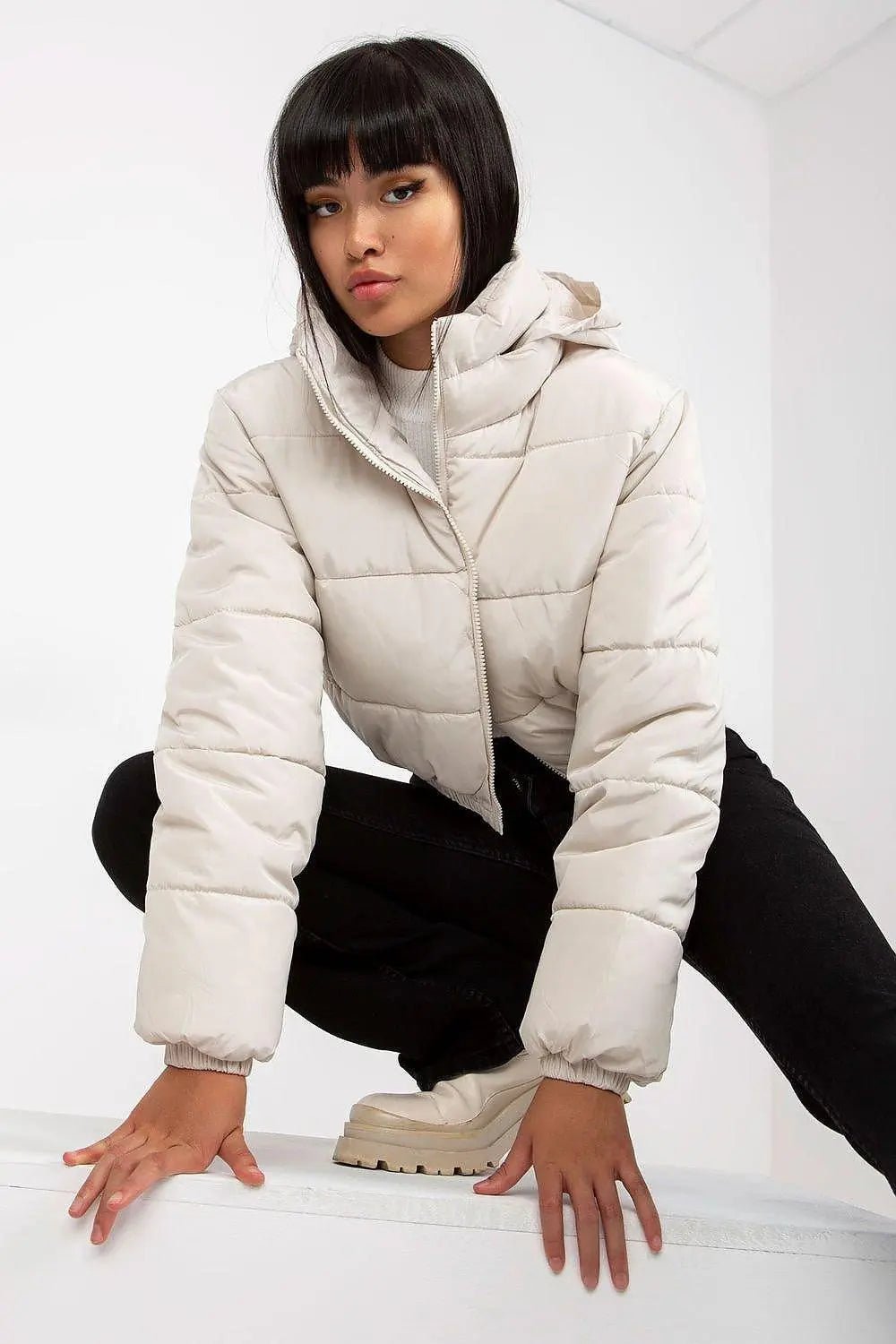 NM long sleeves short zippered quilted jacket - Honesty Sales