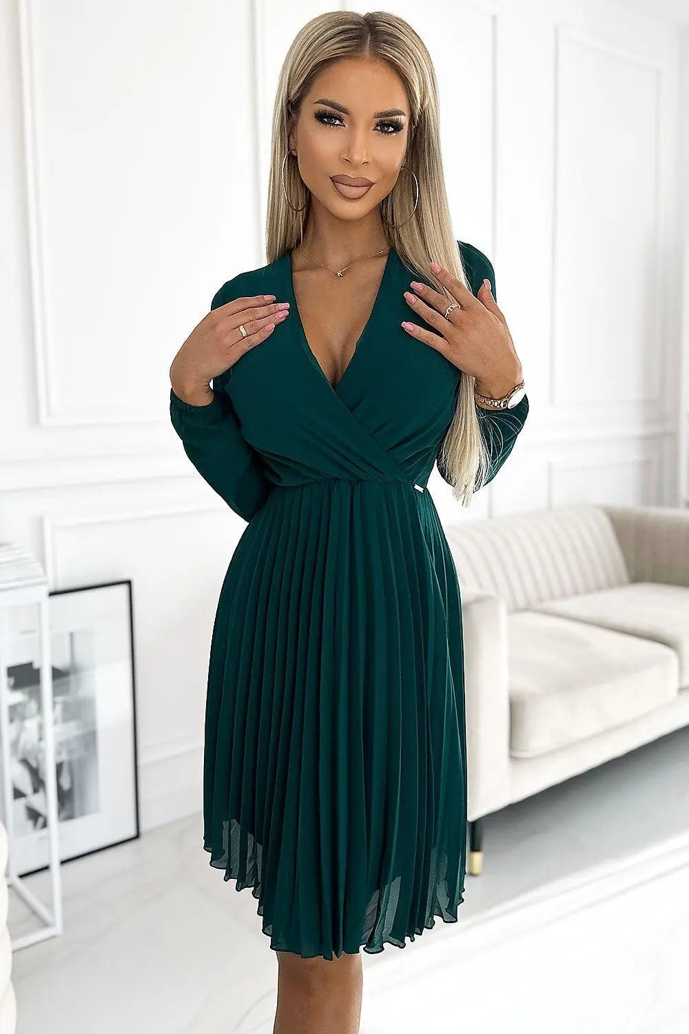 Numoco Pleated chiffon dress with neckline and long sleeves - Honesty Sales