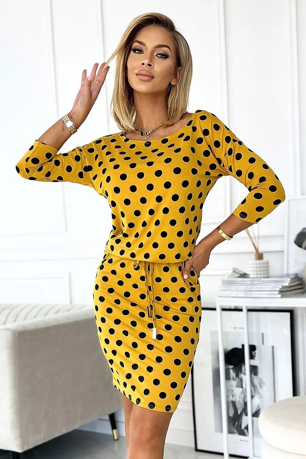 Numoco sporty dress with front tie, pockets and 3/4 sleeves - Honesty Sales