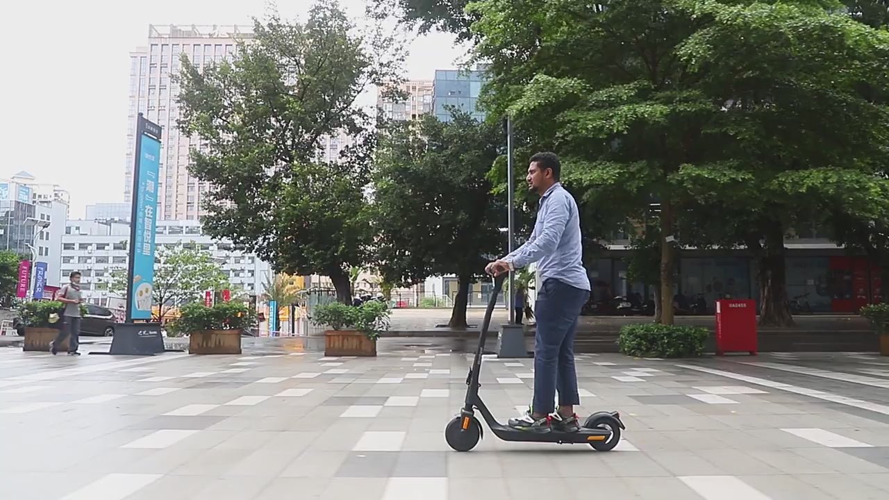 Mankeel MK090 Steed 36V/10.4Ah 350W Folding Electric Scooter