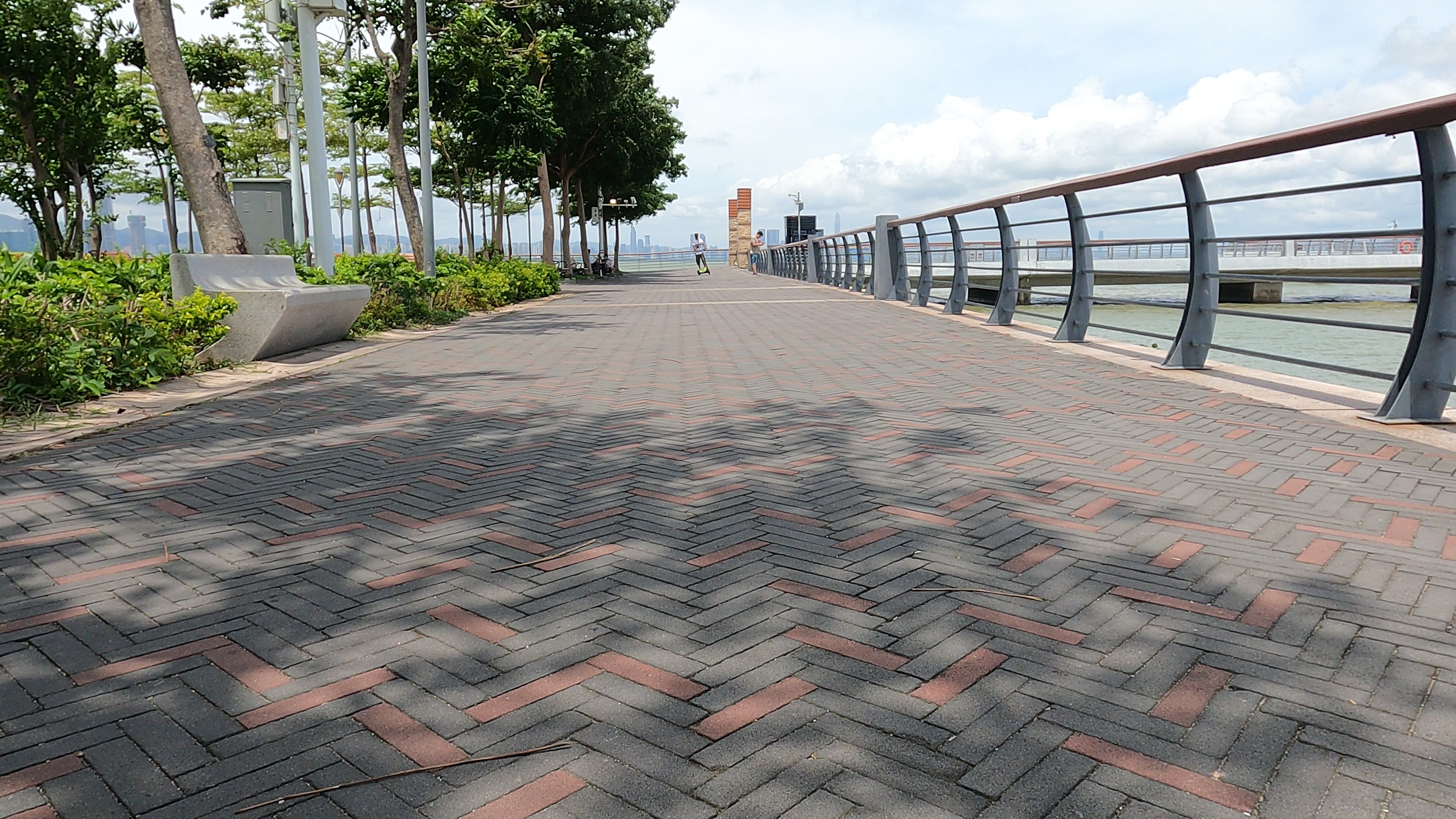 Mankeel MK090 Steed 36V/10.4Ah 350W Folding Electric Scooter