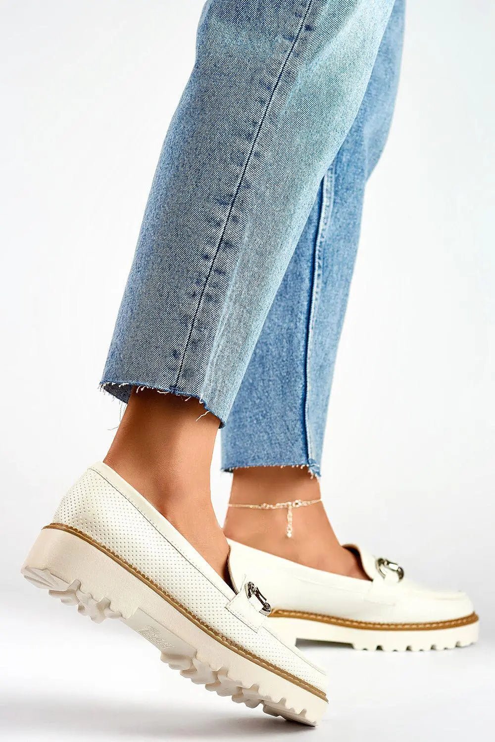 PRIMO elegance white shade low shoes - Honesty Sales
