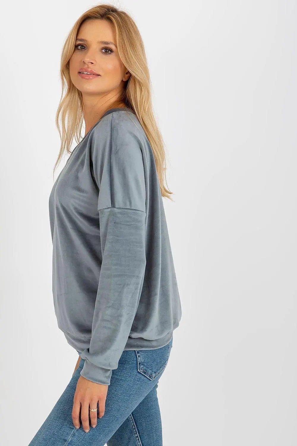Relevance casual styling velour sweatshirt - Honesty Sales