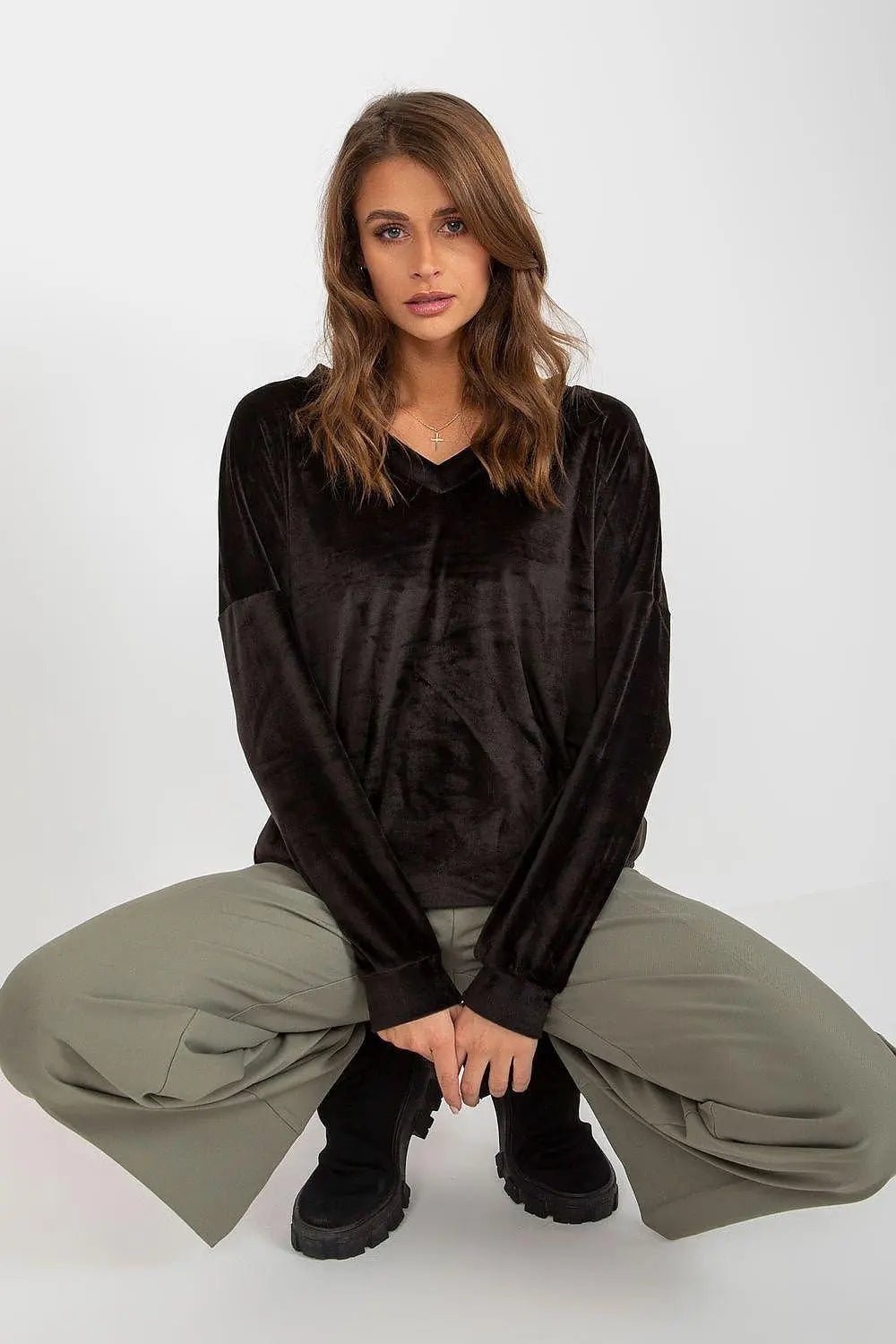 Relevance casual styling velour sweatshirt - Honesty Sales