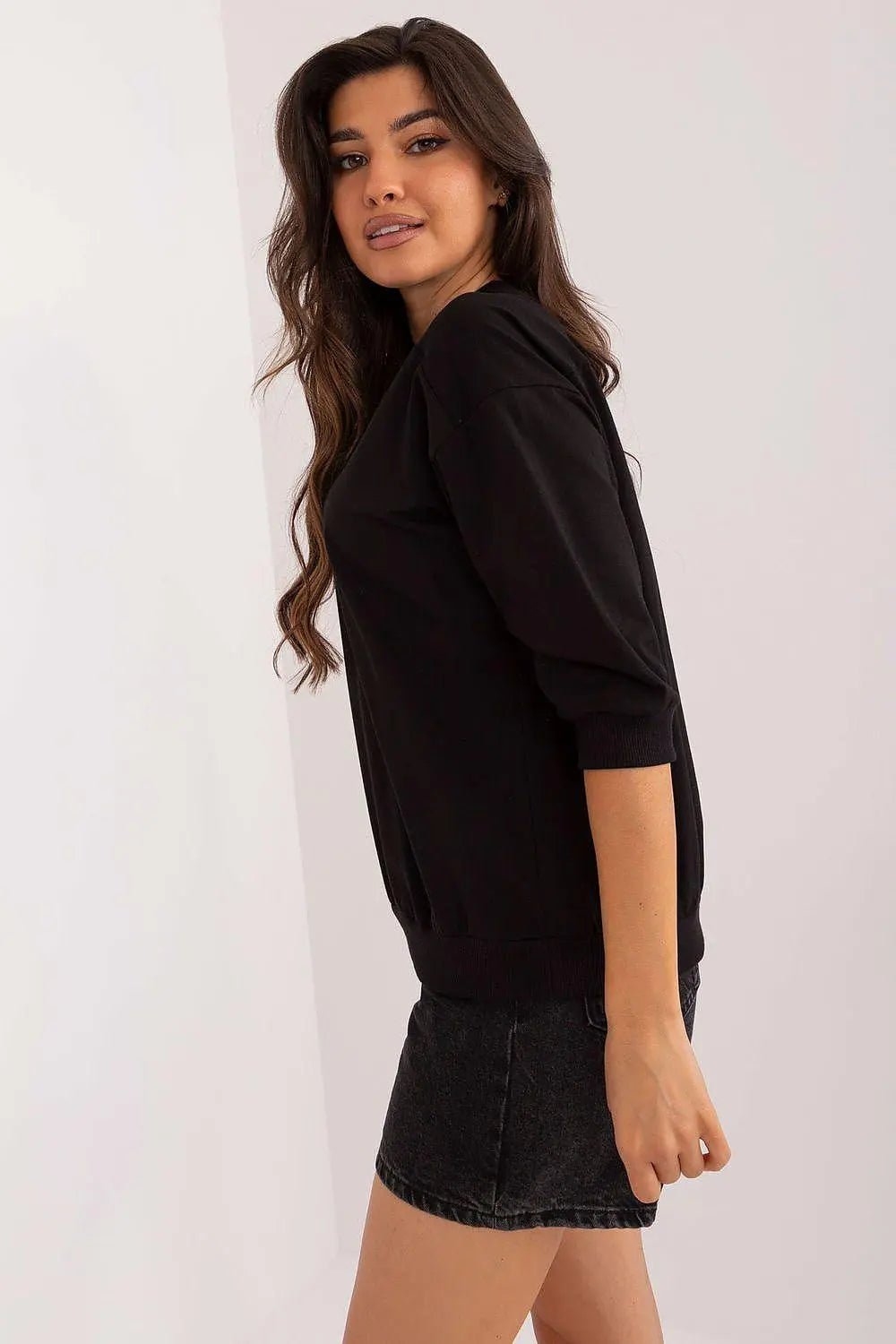 Relevance elegance and comfortable wonderful blouse - Honesty Sales