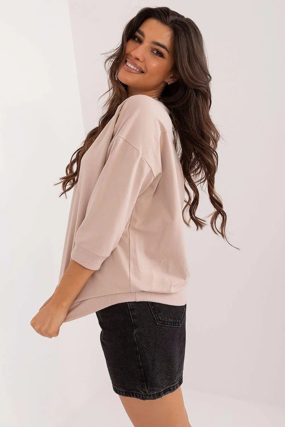 Relevance elegance and comfortable wonderful blouse - Honesty Sales