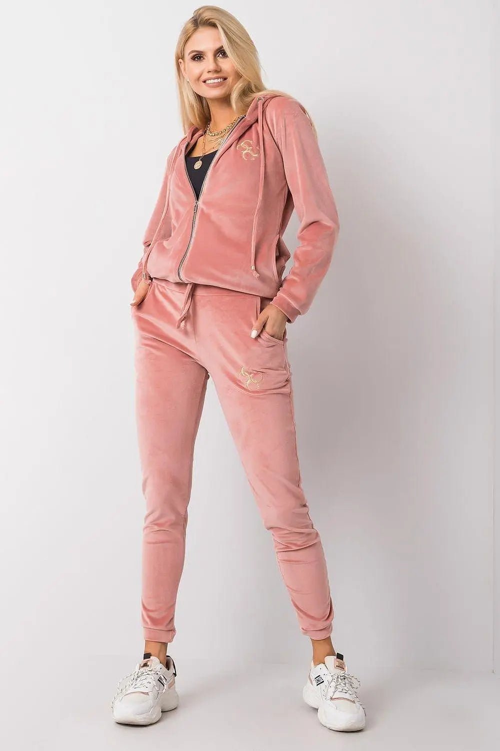 Relevance long sleeves sweatshirt with zipper, hood and slip pockets - Honesty Sales