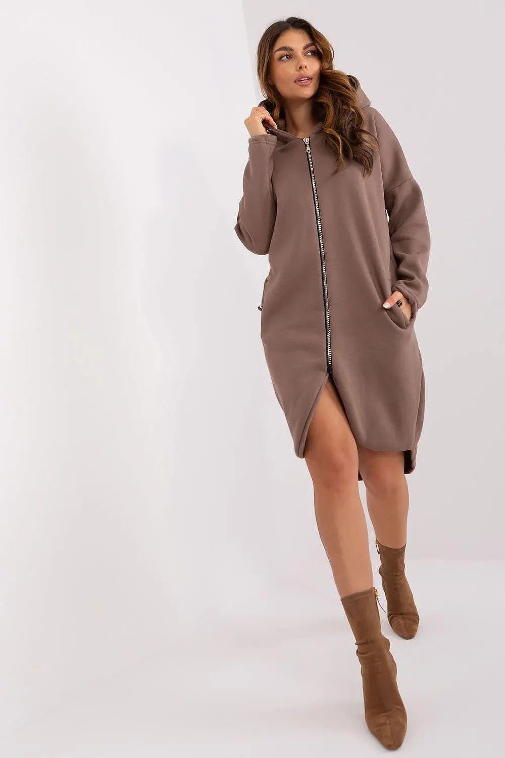 Relevance sporty style extended sweatshirt - Honesty Sales