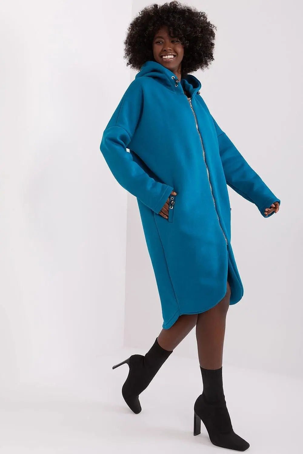 Relevance sporty style extended sweatshirt - Honesty Sales