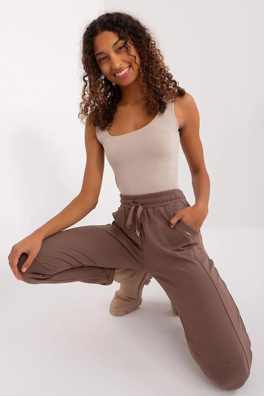 Relevance Tracksuit trousers - sweatpants - Honesty Sales