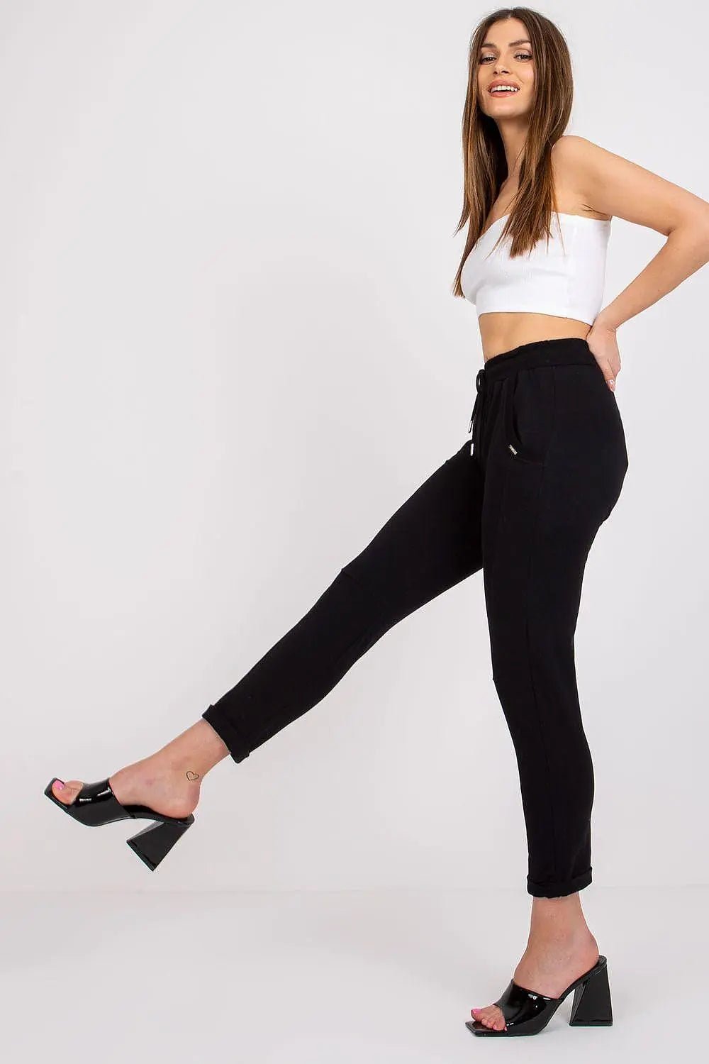 Relevance Tracksuit trousers - sweatpants - Honesty Sales