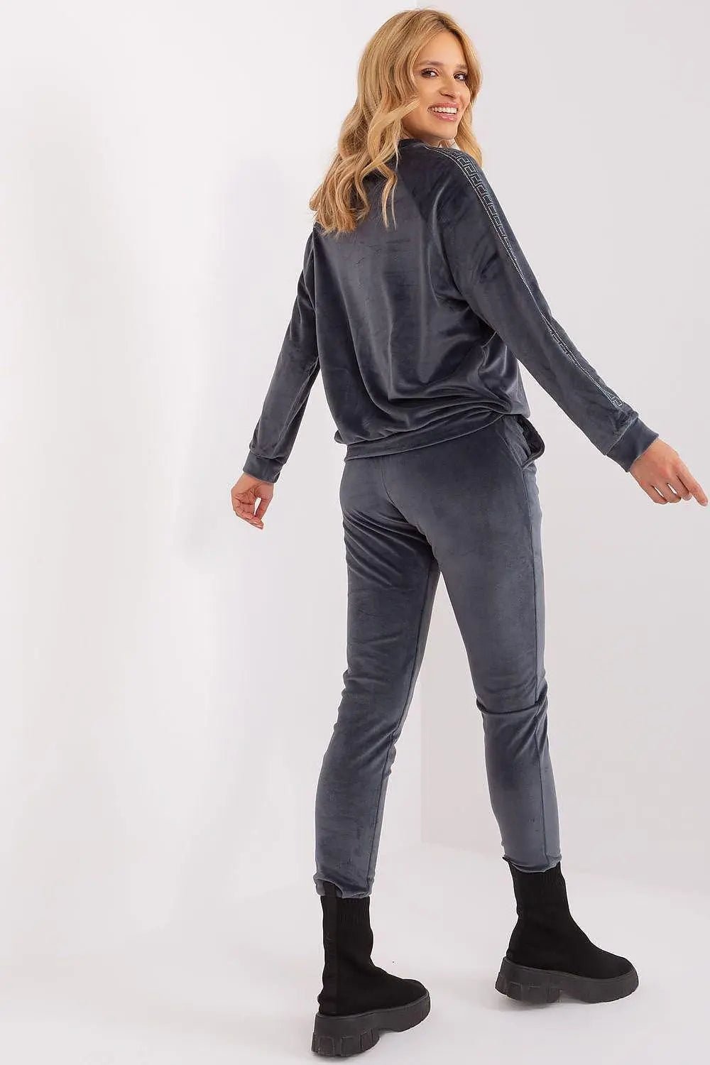 Relevance Velour blouse and long pants set - Honesty Sales