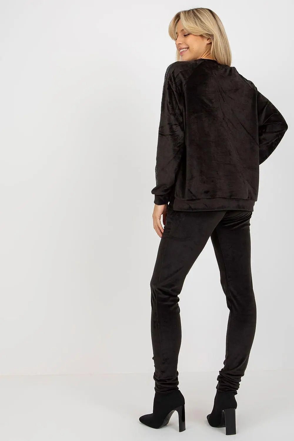 Relevance Velour blouse and long pants set - Honesty Sales