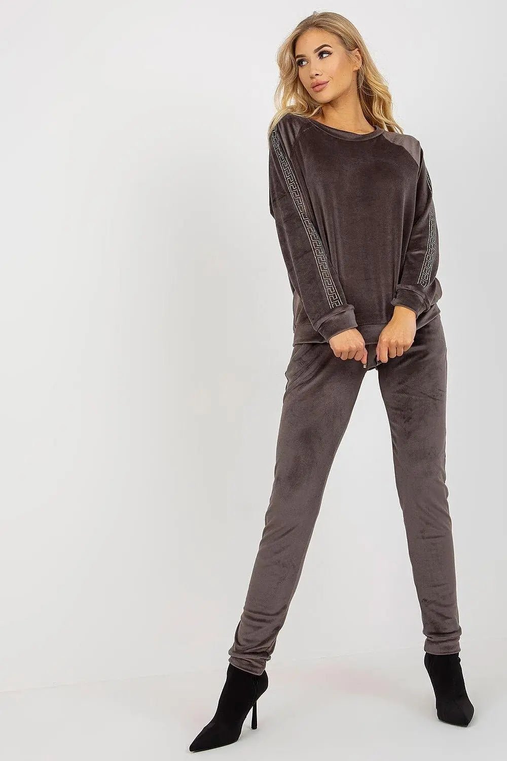 Relevance Velour blouse and long pants set - Honesty Sales