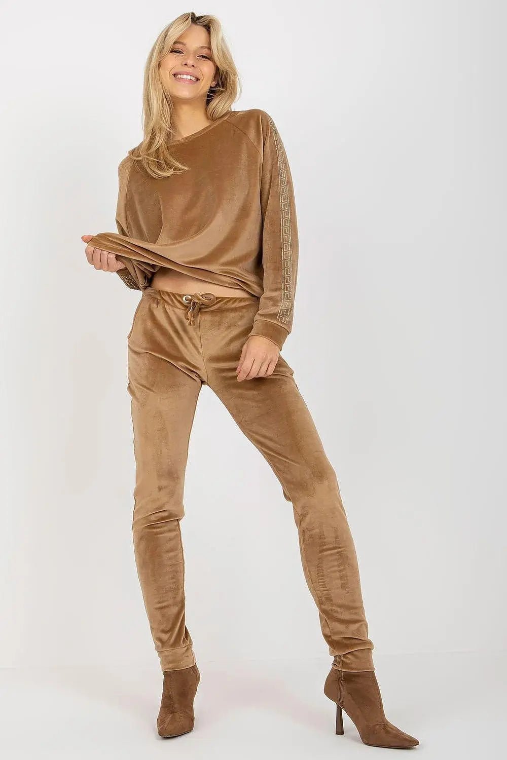 Relevance Velour blouse and long pants set - Honesty Sales