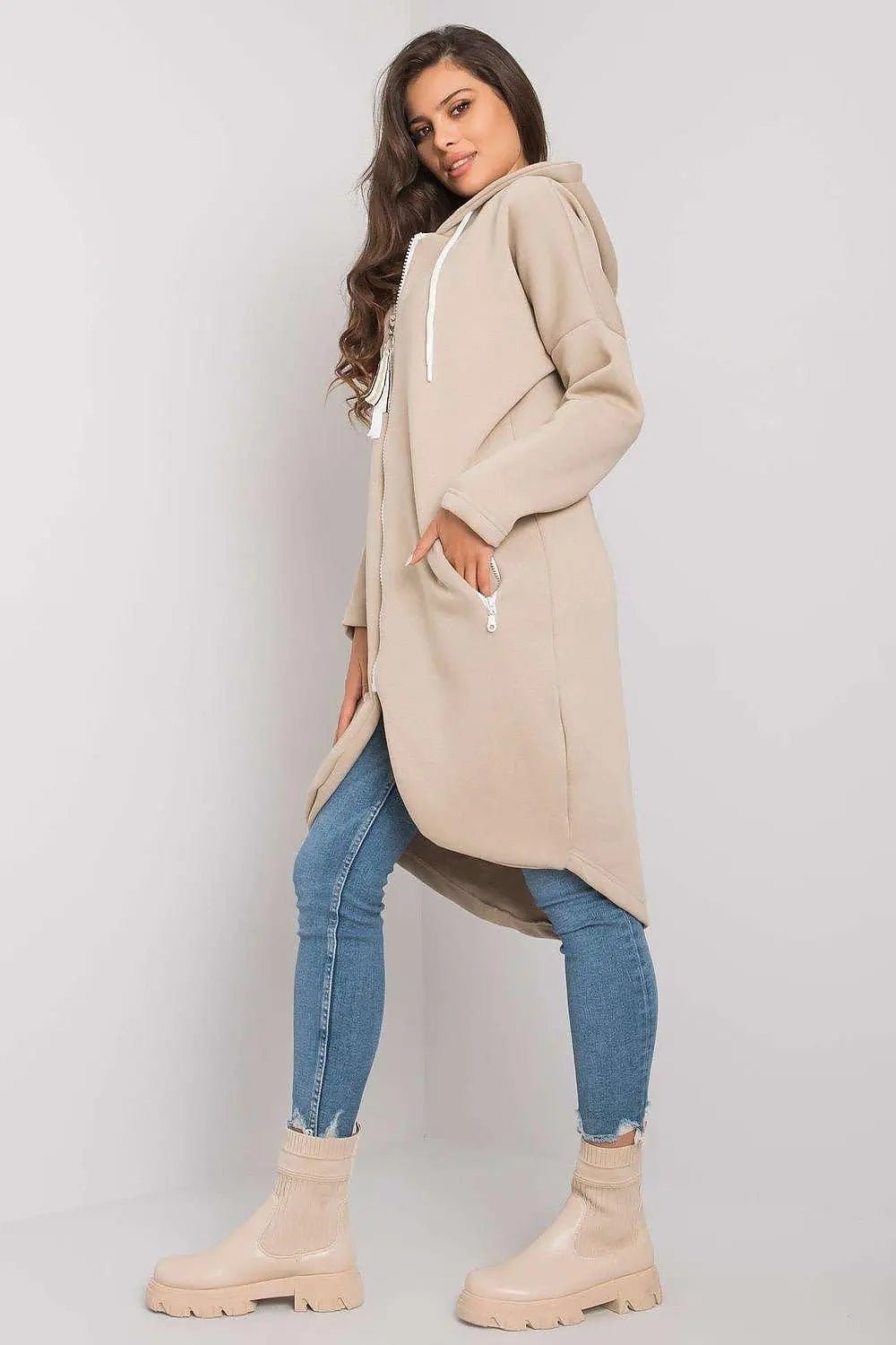 Relevance Womens sweatshirt with an extended cut - Honesty Sales