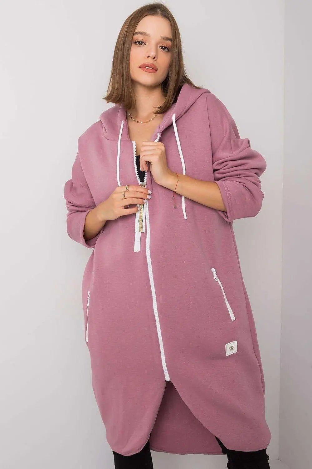 Relevance Womens sweatshirt with an extended cut - Honesty Sales