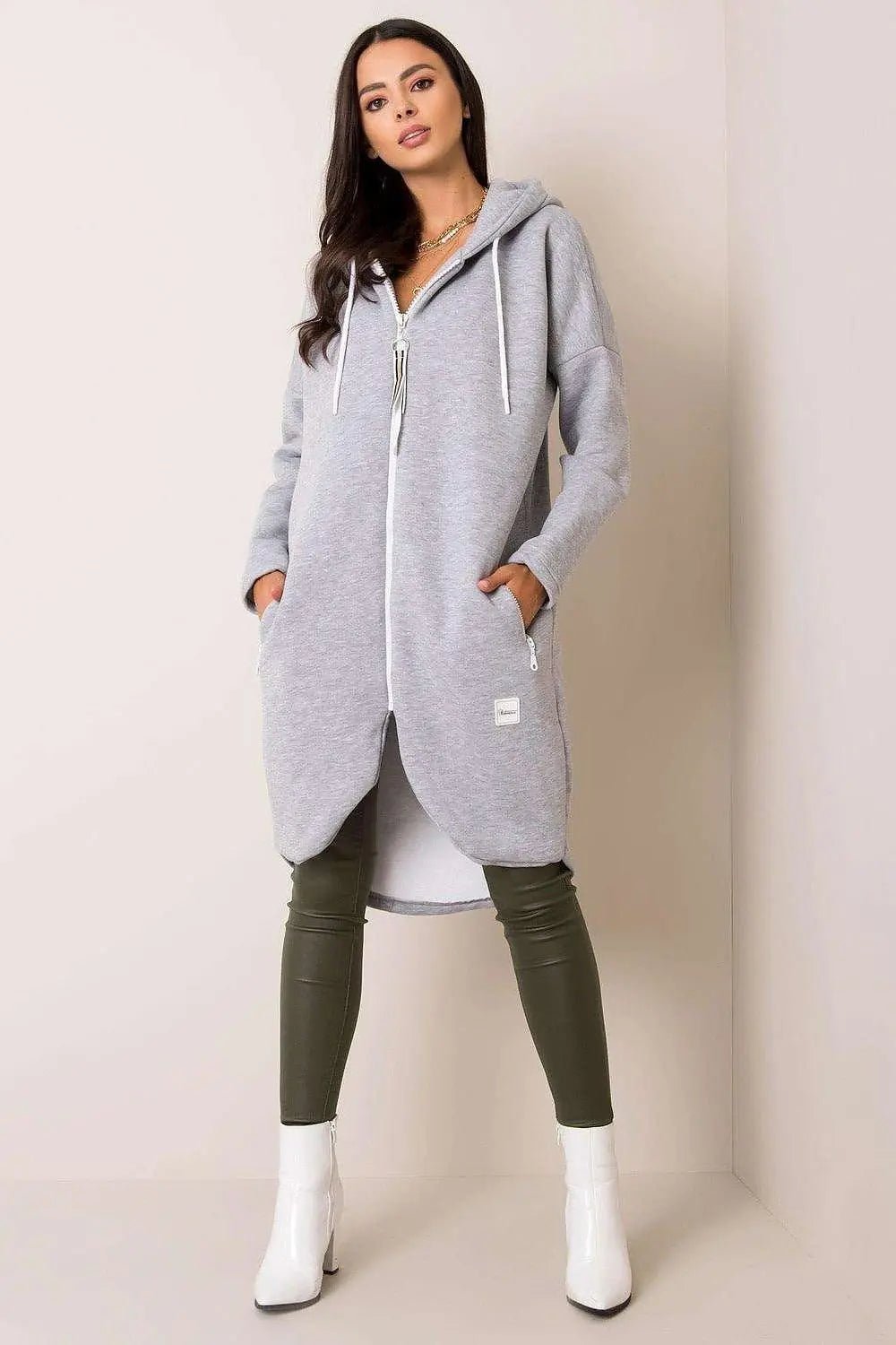 Relevance Womens sweatshirt with an extended cut - Honesty Sales